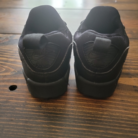 Toddler Nike Air Max - Picture 4 of 6
